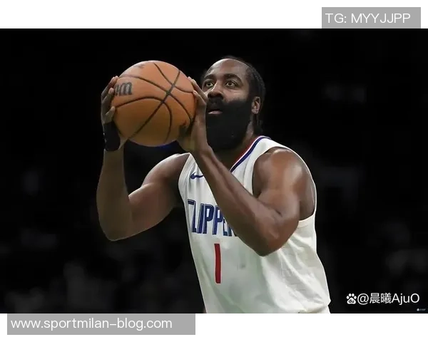 哈登季前赛助攻如潮小卡火力全开祖巴茨高效表现引期待 哈登季前赛助攻如潮小卡火力全开祖巴茨高效表现引期待