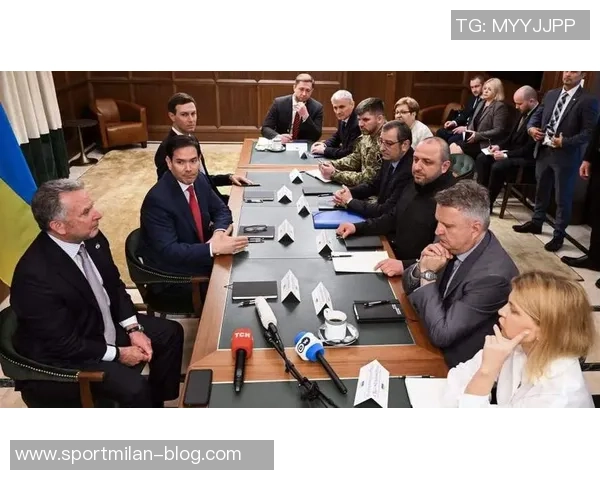 迈阿密国际积极展开谈判力争留住阿连德继续执教 迈阿密国际积极展开谈判力争留住阿连德继续执教